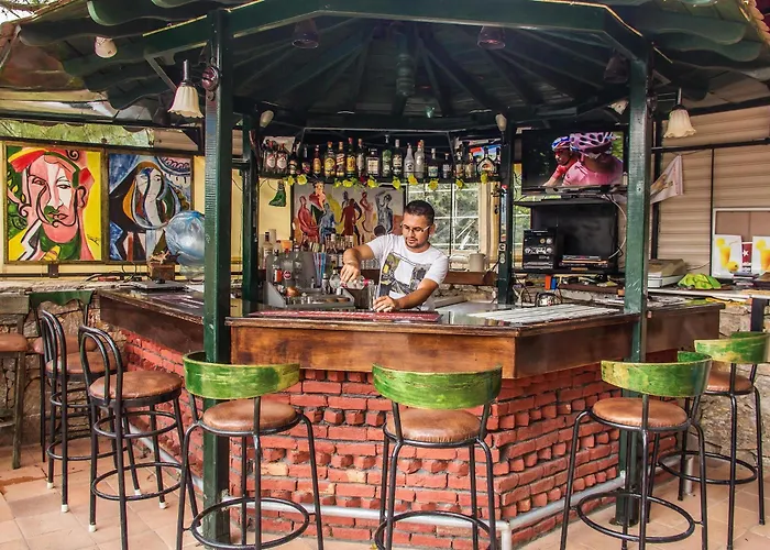 Sarigul מלון דירות איסמלר